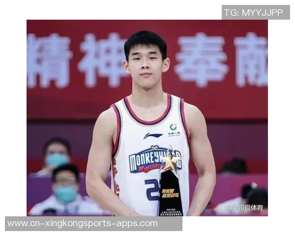 林葳荣膺本土得分王常规赛场均21分季后赛表现更为出色 林葳荣膺本土得分王常规赛场均21分季后赛表现更为出色