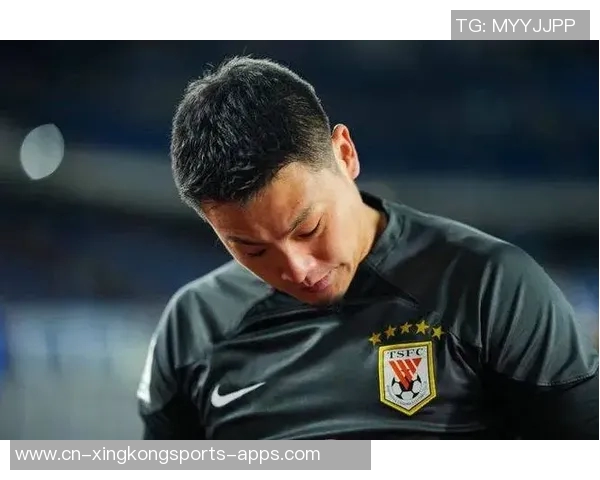 前中超门将王年转型短剧演员月薪3000偶像王大雷成新目标 前中超门将王年转型短剧演员月薪3000偶像王大雷成新目标