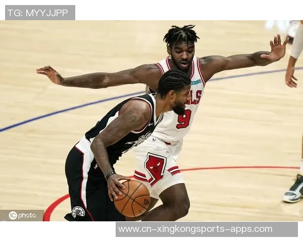 格莱姆斯三分雨倾城全场24分助球队锁定胜局 格莱姆斯三分雨倾城全场24分助球队锁定胜局