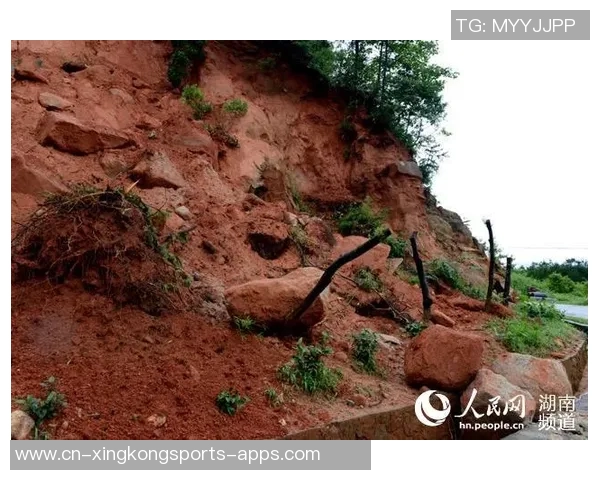 斯波住宅遭大火焚毁消息称暂无人员伤亡情况报告