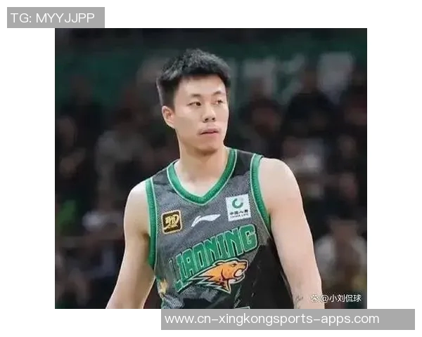 弗格正式加盟上海队新赛季与张镇麟携手再战篮球赛场 弗格正式加盟上海队新赛季与张镇麟携手再战篮球赛场