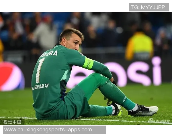 加拉塔萨雷计划租借库普梅纳斯并设定2500万欧买断条款